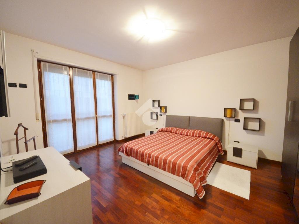 Two-room apartment via Madre Teresa di Calcutta, Cernusco sul Naviglio - photo 1