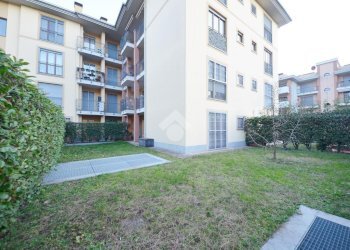 Two-room apartment via Madre Teresa di Calcutta, Cernusco sul Naviglio - photo 11