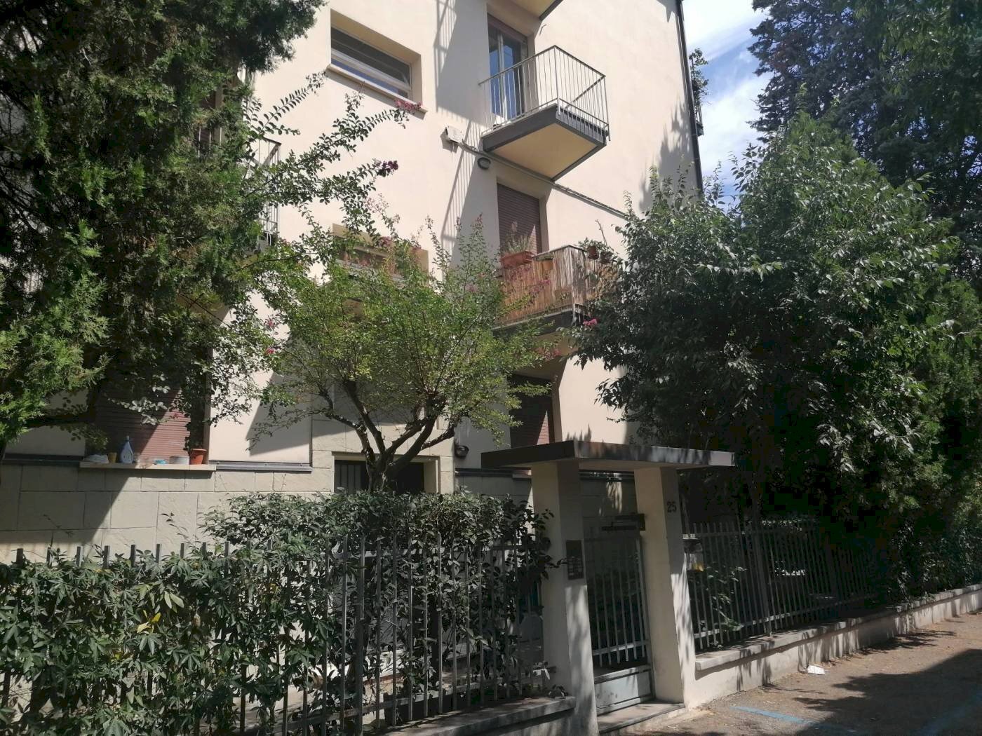 Quadrilocale Via Carlo Zucchi, 25, Bologna (zona Saragozza) - foto 1