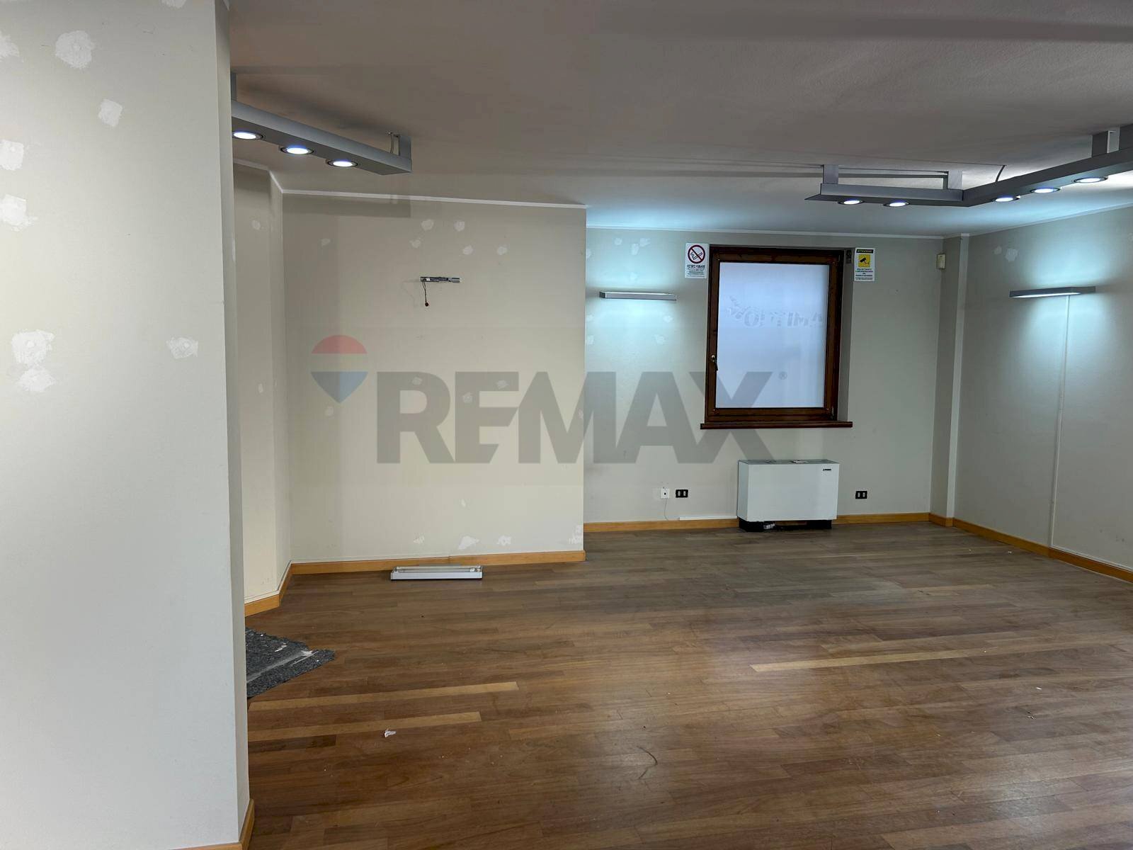 Stanza vuota - Negozio Udine - foto 3