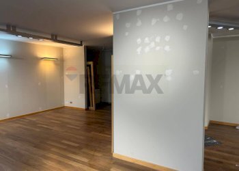 Stanza vuota - Negozio Udine - foto 2