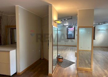 Hall / corridoio - Negozio Udine - foto 4