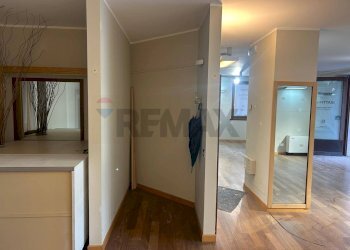 Hall / corridoio - Negozio Udine - foto 7