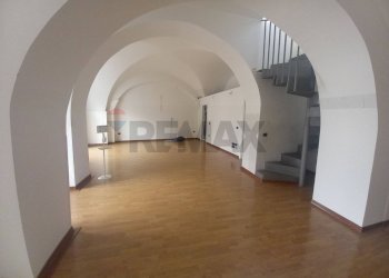 Stanza vuota - Shop Foggia - photo 2