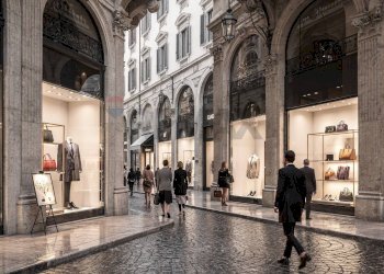 Edificio all\'aperto - Shop Foggia - photo 6