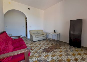 Foto 1 - Quadrilocale via dei mille
 
1, Laerru - foto 1