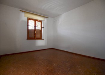 Foto 4 - Quadrilocale via dei mille
 
1, Laerru - foto 4