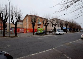 Zona - Appartamento piazza Generale Giuseppe Perotti, 10, Carrù - foto 6