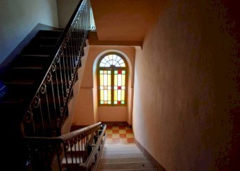 Scala - Appartamento piazza Generale Giuseppe Perotti, 10, Carrù - foto 11