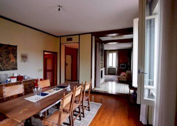 Salone - Appartamento piazza Generale Giuseppe Perotti, 10, Carrù - foto 17