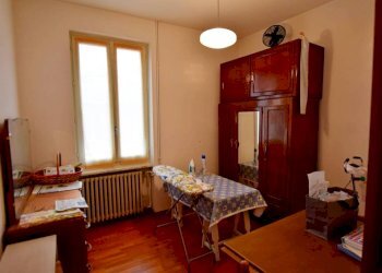 Cameretta - Appartamento piazza Generale Giuseppe Perotti, 10, Carrù - foto 27