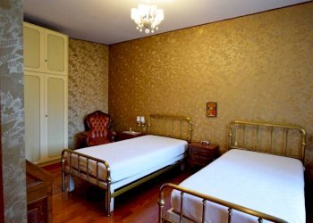 Camera da letto - Appartamento piazza Generale Giuseppe Perotti, 10, Carrù - foto 35