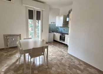 Cucina - Appartamento via Don Giovanni Fornasini, 38, Bologna (zona Bolognina) - foto 1