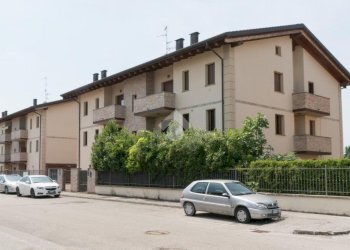 Bilocale via Arno, Cento - foto 3