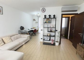 Trilocale Via Madre Teresa di Calcutta, Bellinzago Lombardo - foto 1