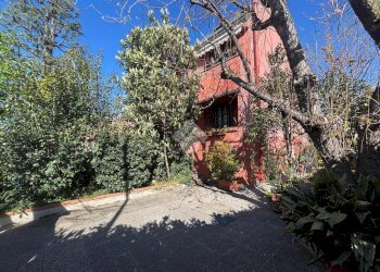 Terraced Villa Via Friuli, Rho - photo 1