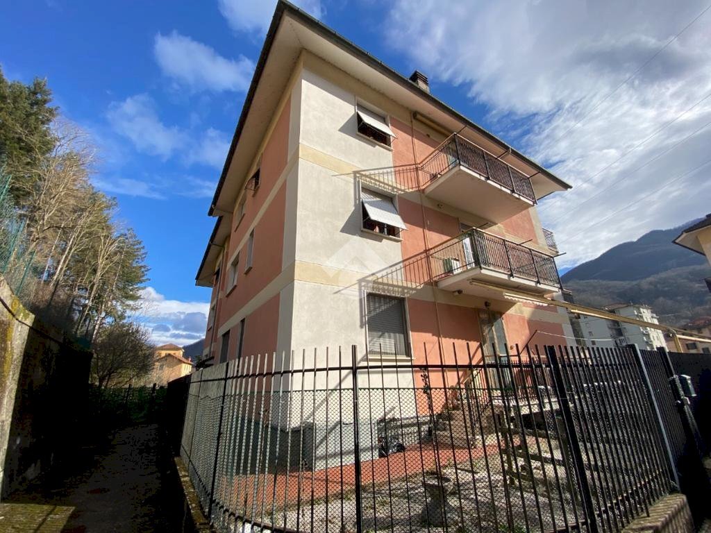 Quadrilocale Via IV Novembre, Montoggio - foto 1