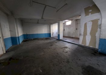 dettagli - Capannone Via Giovanni Schiaparelli, Cuneo - foto 2