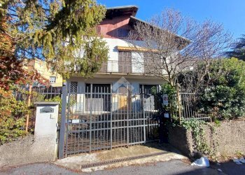 Villa Via Milite Ignoto, Ronco Scrivia - photo 1
