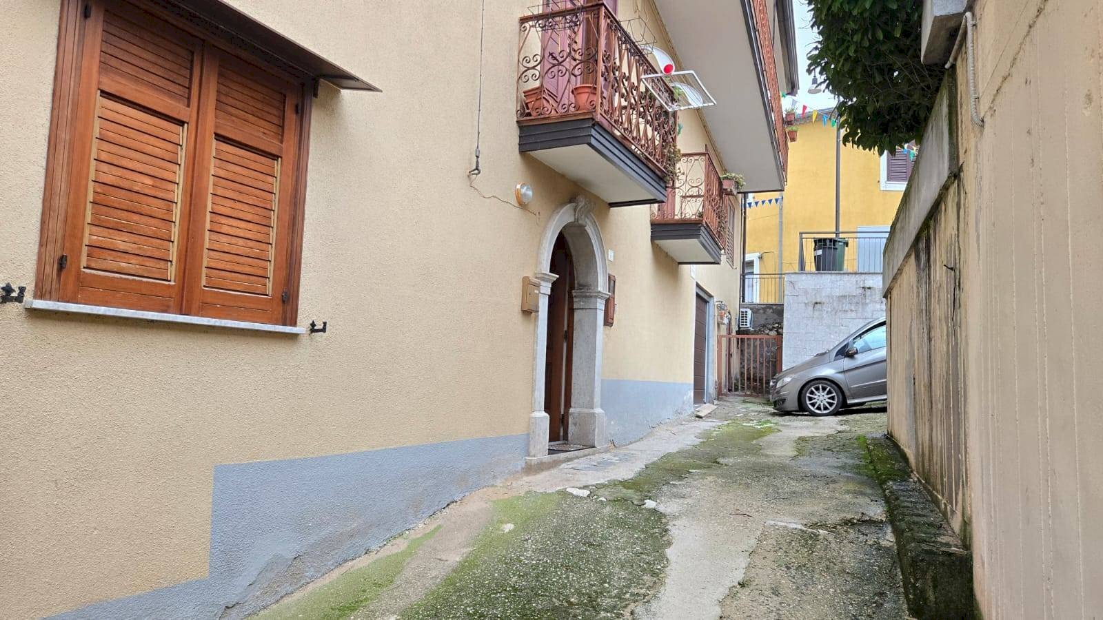 Foto 2 - Semi-detached house Vico II Cantone, Montemarano - photo 2