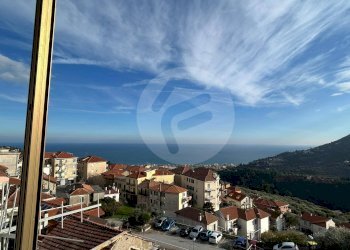 Foto 1 - Appartamento Via vincenzo pelle
 
6, Alassio - foto 1