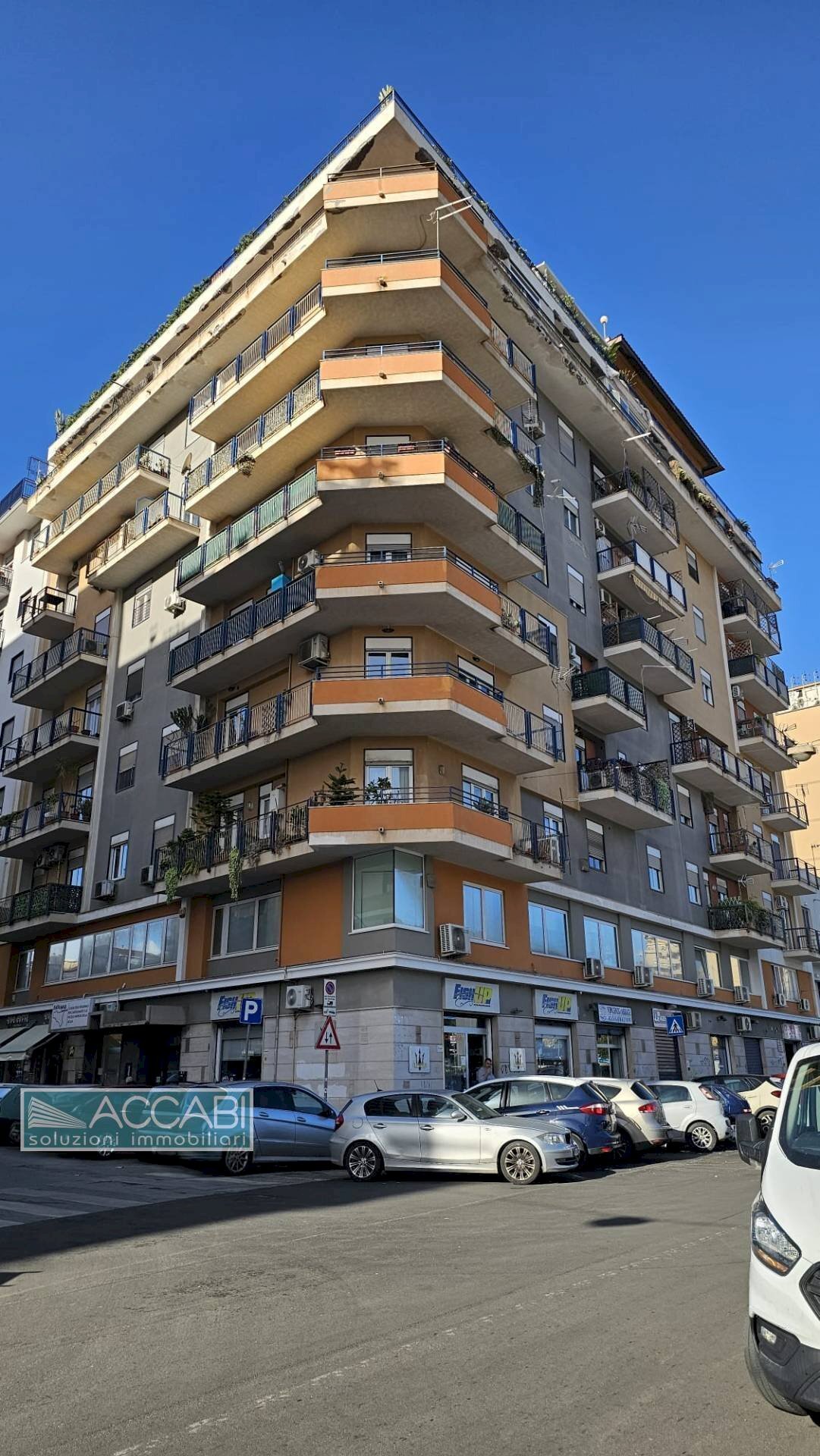 Foto 2 - Locale Commerciale Via Sampolo, Palermo - foto 2