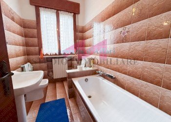 Foto 13 - Casa indipendente via dosso
 
2, Giacciano con Baruchella - foto 13