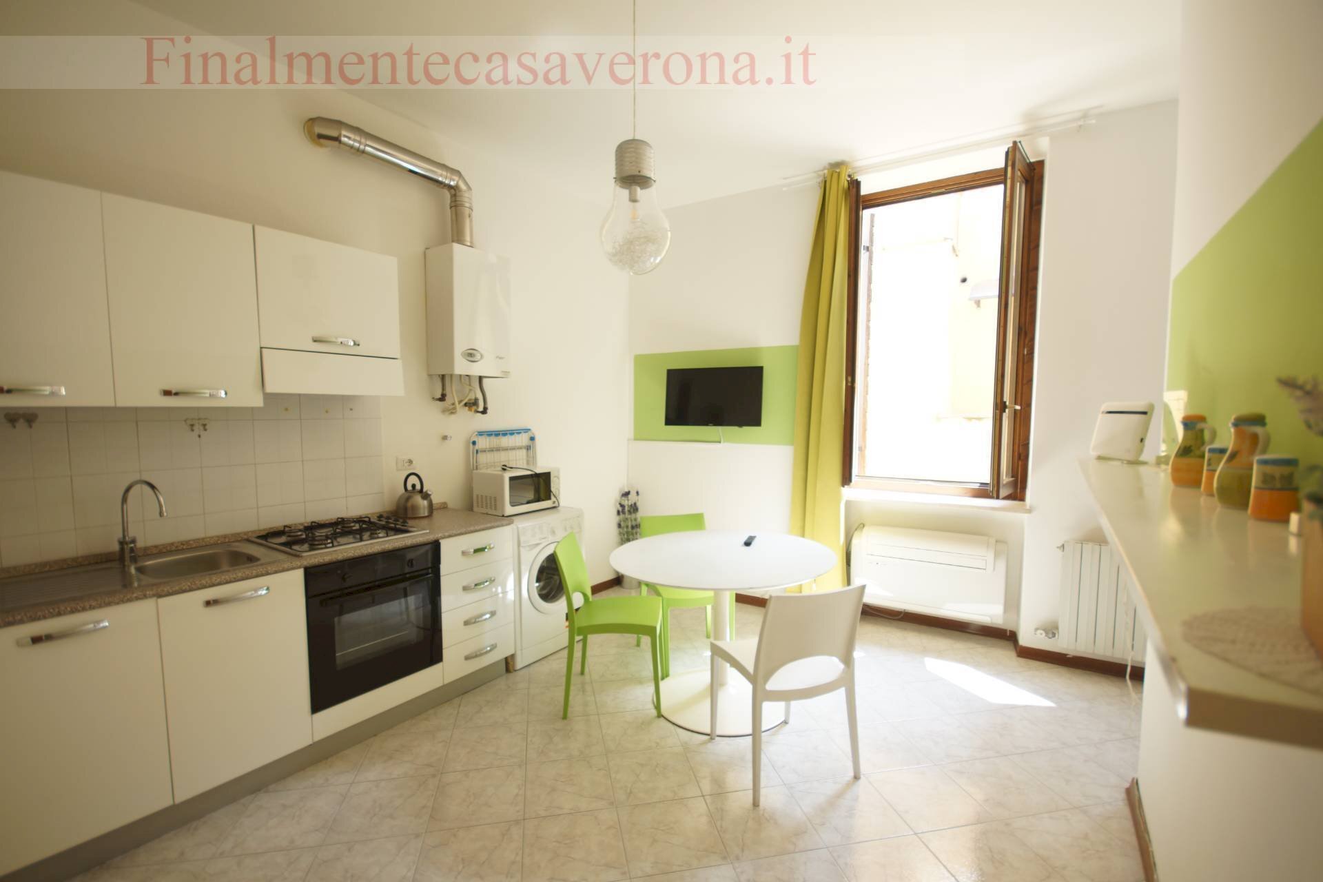 zona giorno - Two-room apartment Via Macello
 
8, Verona - photo 2