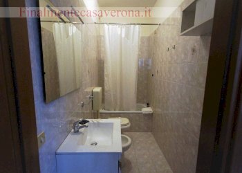 bagno padronale - Bilocale Via Macello
 
8, Verona - foto 19