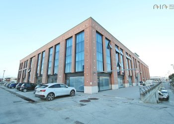 Foto 2 - Locale Commerciale Via Pasubio, San Benedetto del Tronto - foto 2