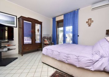 Camera / camera da letto - Appartamento Via Livorno
 
147, Aci Castello - foto 11