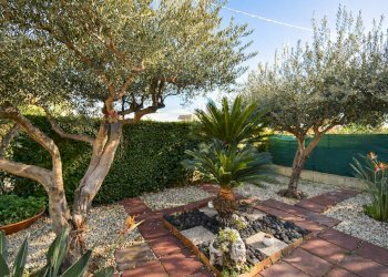 Giardino - Appartamento Via Livorno
 
147, Aci Castello - foto 30