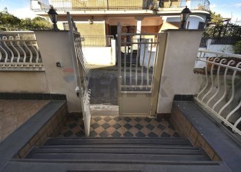Casa all\'aperto - Appartamento Via Livorno
 
147, Aci Castello - foto 36