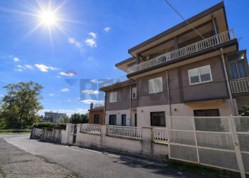 Edificio all\'aperto - Appartamento Via Livorno
 
147, Aci Castello - foto 40