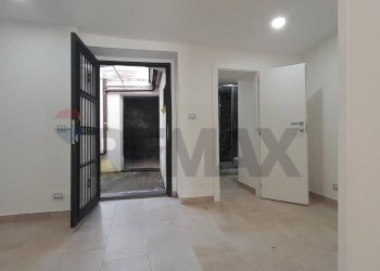 Stanza vuota - Casa indipendente c.so Michelangelo Buonarroti 49 Leonardo da Vinci 30, Trecastagni - foto 8