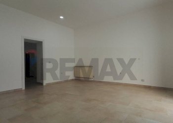 Stanza vuota - Casa indipendente c.so Michelangelo Buonarroti 49 Leonardo da Vinci 30, Trecastagni - foto 12