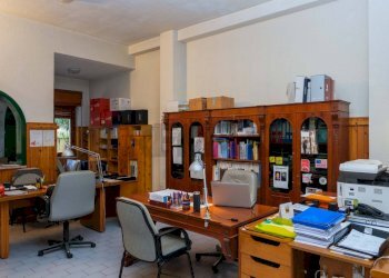 Ufficio - Loft Via Umberto Boccioni
 
1, San Gregorio di Catania - foto 8