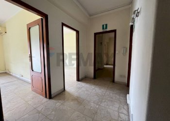 Hall / corridoio - Appartamento Corso Martiri Della Libertà
 
38, Catania - foto 3