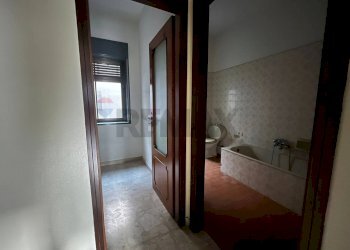 Hall / corridoio - Appartamento Corso Martiri Della Libertà
 
38, Catania - foto 13