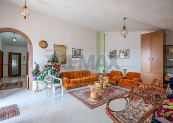 Soggiorno - Villa contrada saldano  rabulgino, Piazza Armerina - foto 15