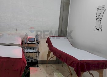 Camera / camera da letto - Commercial Activity Via Vincenzo Monti
 
17, Paterno - photo 40