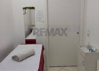 Camera / camera da letto - Commercial Activity Via Vincenzo Monti
 
17, Paterno - photo 47