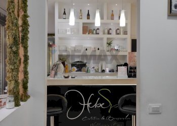 Cucina - Commercial Activity Via Vincenzo Monti
 
17, Paterno - photo 54