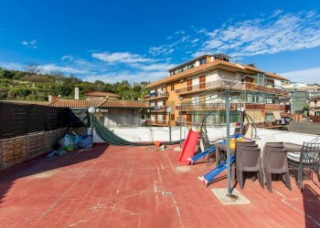 Terrazza - Quadrilocale Via San Giacomo
 
38, Aci Catena - foto 1