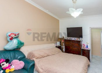 Camera / camera da letto - Quadrilocale Via San Giacomo
 
38, Aci Catena - foto 11