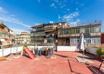 Terrazza - Quadrilocale Via San Giacomo
 
38, Aci Catena - foto 21