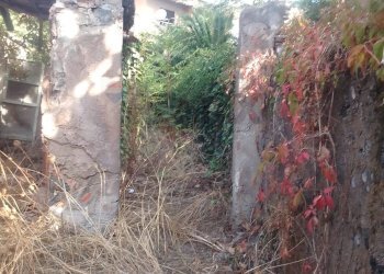 Giardino - Casa indipendente Via Marciano
 
61, San Gregorio di Catania - foto 4