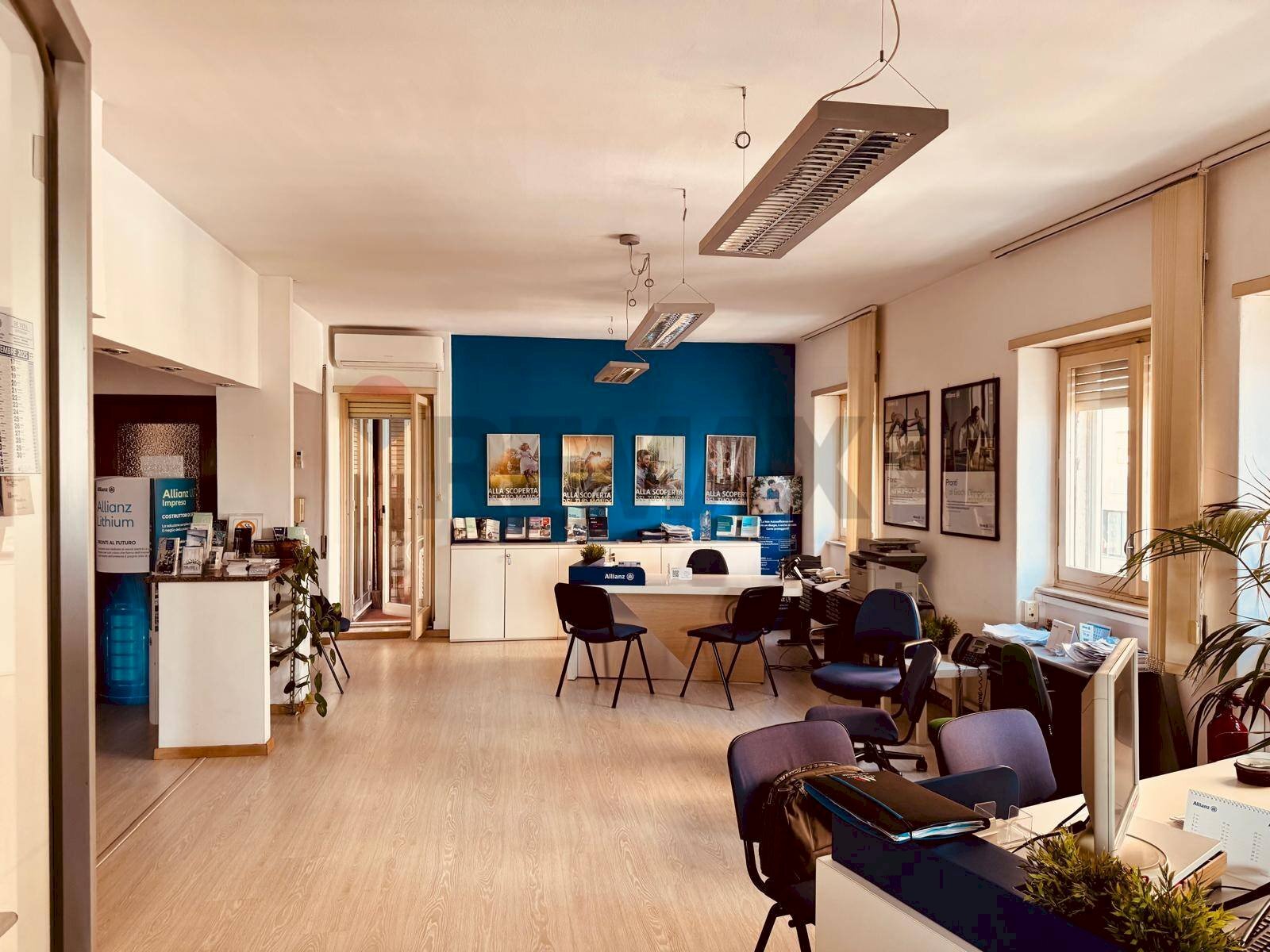 Sala da pranzo - Ufficio Via Marchese Di Casalotto
 
8, Catania - foto 1