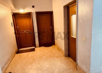 Hall / corridoio - Ufficio Via Marchese Di Casalotto
 
8, Catania - foto 16