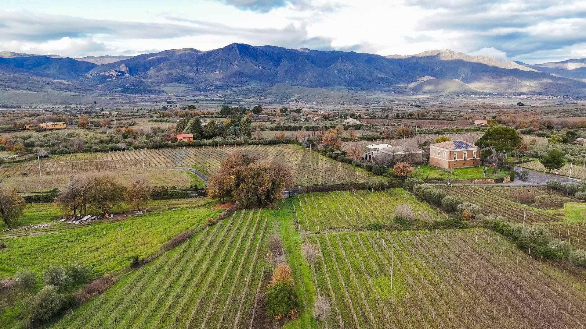 Vista delle montagne - Building land Contrada Calderara
 
snc, Randazzo - photo 2